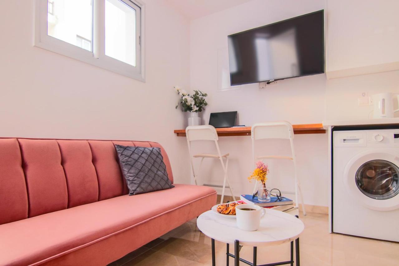 Phaedrus Living: Luxury Maisonette Lighthouse 60 Пафос Екстериор снимка